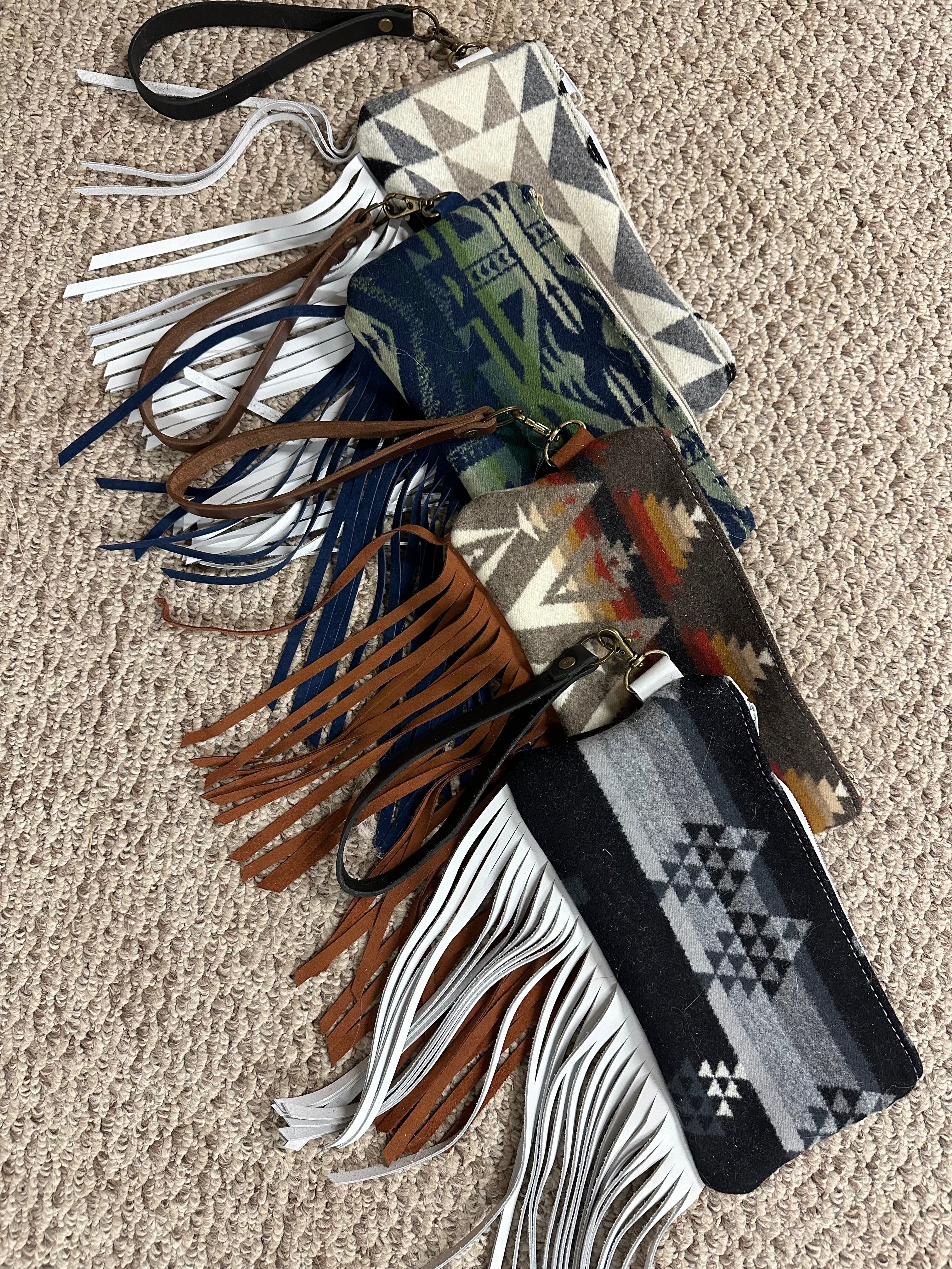 Pendleton Lightweight Clutch